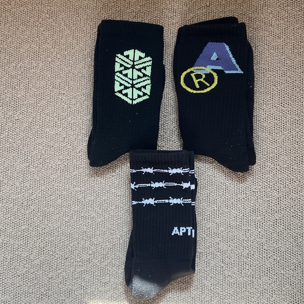 Men's Black Graphic Crew Socks – 3 Pack